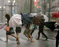 One Dead In Tokyo's Heavy Rains As Typhoon Heads Toward Southern Japan