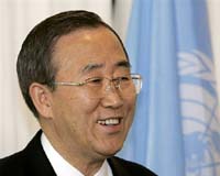 UN chief hails US-Russia nuclear arms cut commitment