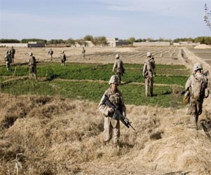 Obama defends Afghan strategy after Gates comments