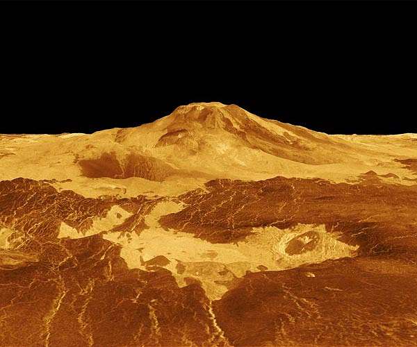 Venus atmosphere in 3D prepares future observations of rocky exoplanets