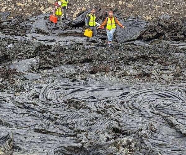 Icelanders race to repair damage after volcano damage