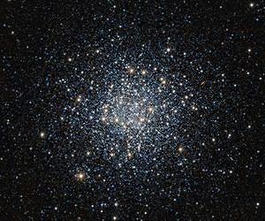 VISTA views a vast ball of stars