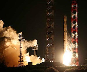 Russia sends observation satellite into space